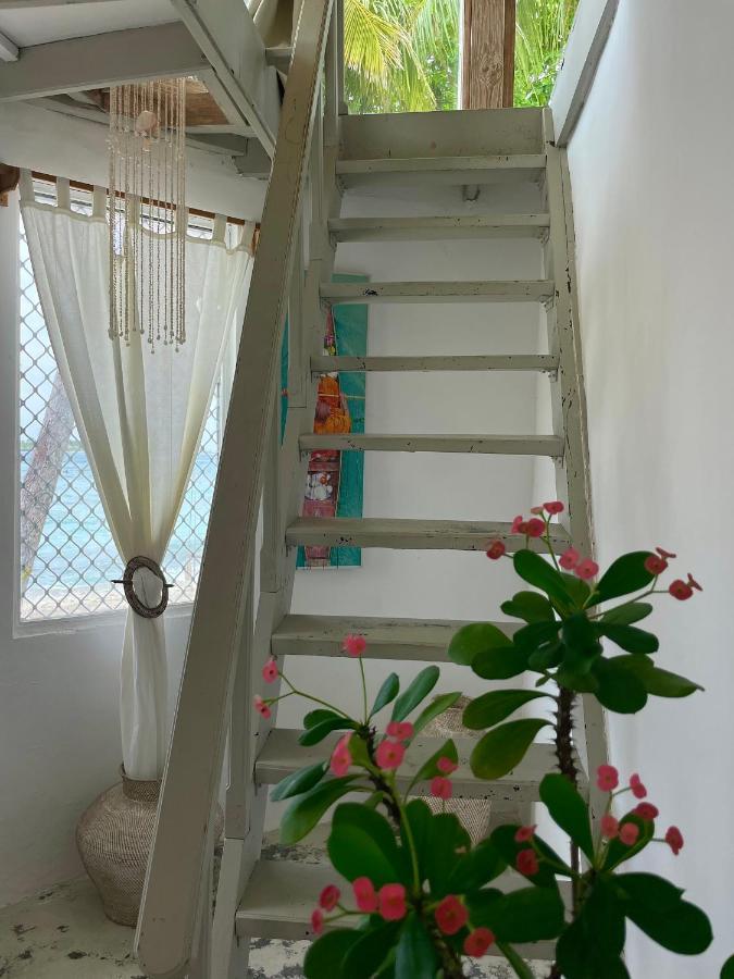 Samura Maldives Guest House Thulusdhoo Kültér fotó
