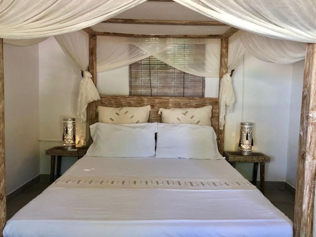 Samura Maldives Guest House Thulusdhoo Kültér fotó